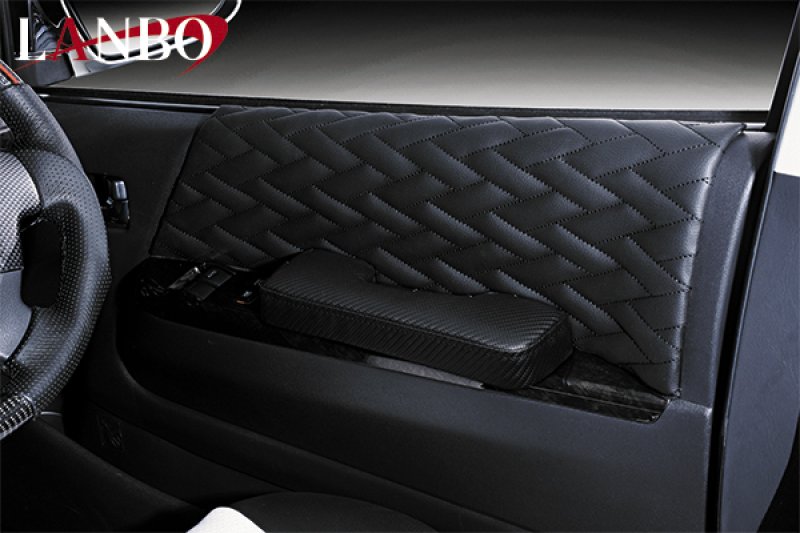 画像5: LANBO ドアアームレスト 200系ハイエース (5)