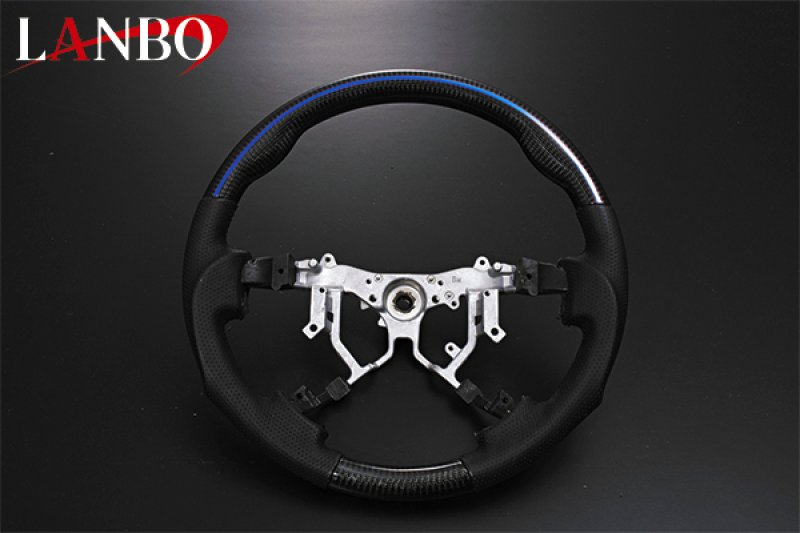 画像6: LANBO プレミアムカーボンステアリング［ハイエース 200系 4-8型］ (6)
