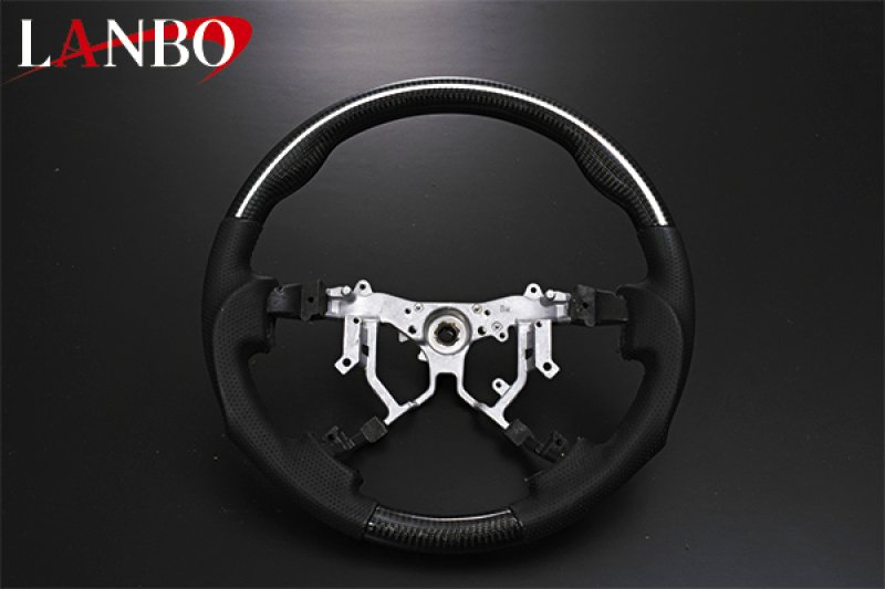 画像2: LANBO プレミアムカーボンステアリング［ハイエース 200系 4-8型］ (2)