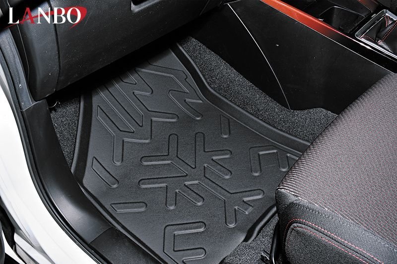 装着画像：MT車