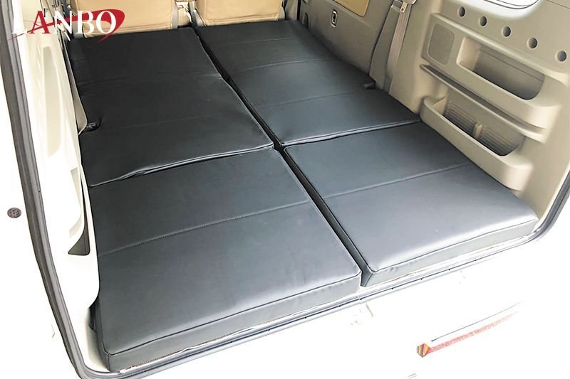 装着色：ブラック