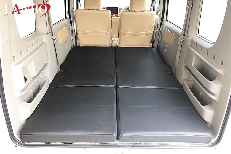 装着色：ブラック