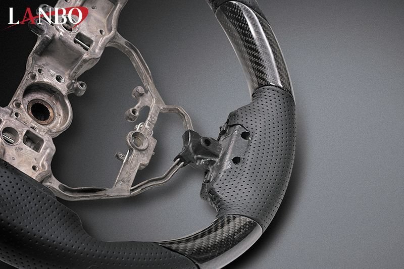 ノーマル:パンチング本革仕様