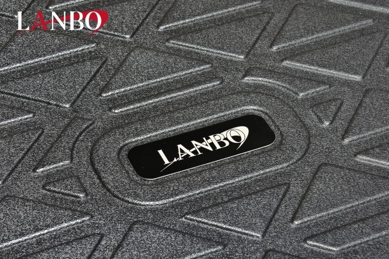 画像3: LANBO 3Dラゲッジマット ［プラド 150系 後期 7人乗り用］ (3)