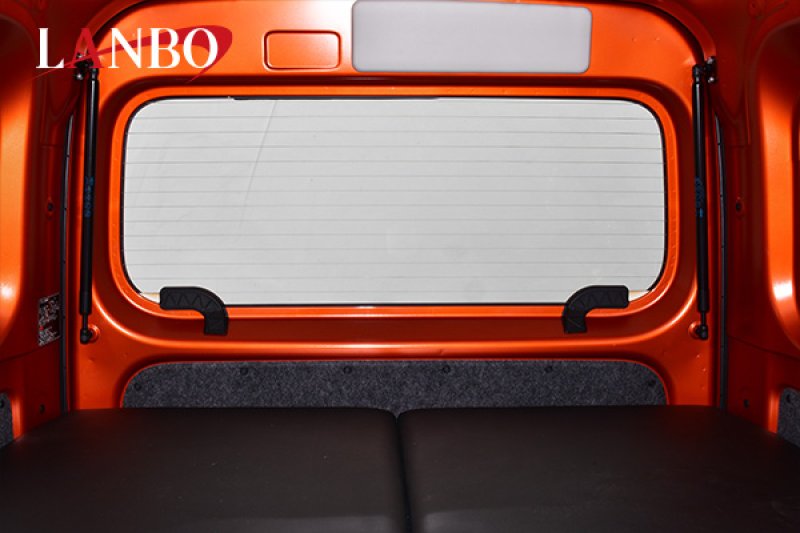 画像1: LANBO リアデフォッガー カバー［ ハイゼットカーゴ S700v/710v］ (1)