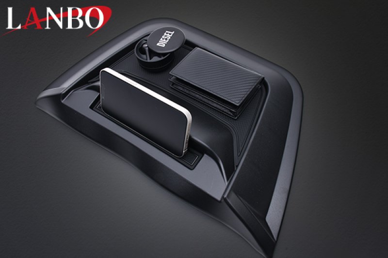画像8: LANBO ダッシュボードトレイ  NV350 CARAVAN【E26 】 (8)