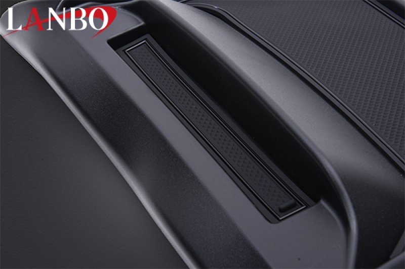 画像14: LANBO ダッシュボードトレイ  NV350 CARAVAN【E26 】 (14)