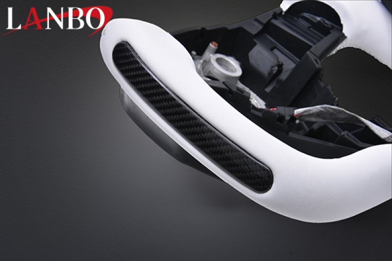 画像17: LANBO ヨークデザイン ステアリング  テスラ model-Y 2021.9－ (17)