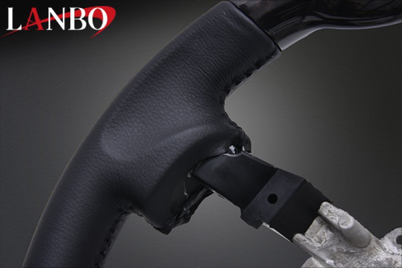 画像4: LANBO オリジナル ステアリング D型ガングリップ［ハイエース 200系4-8型］ (4)