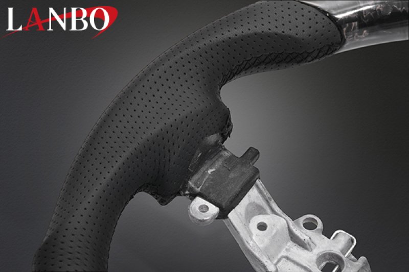 画像17: LANBO プレミアムスポーツ ステアリング ランドクルーザー［200系後期］/プラド ［150系：後期］ (17)