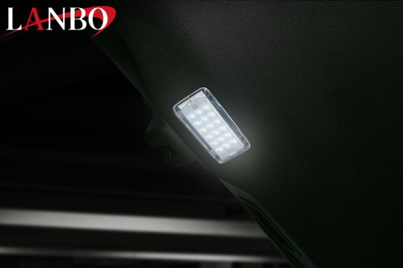画像2: LANBO バックドアLEDランプ［ランドクルーザー250 GDJ250W/TRJ250W］ (2)