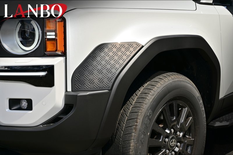 画像1: LANBO フロントフェンダーガーニッシュ［ランドクルーザー250　TRJ250W］ (1)