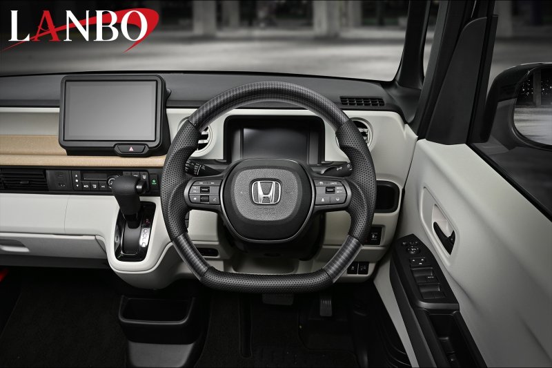 画像4: LANBO オリジナルステアリング ガングリップ［フリード　GT系］ (4)