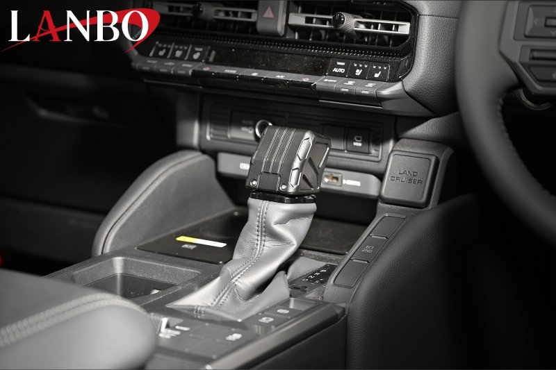 画像1: LANBO レクタングル シフトノブ［ランドクルーザー300 /ランドクルーザー250 /ランドクルーザー70再再販モデル］ (1)