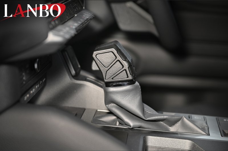 画像3: LANBO レクタングル シフトノブ［ランドクルーザー300 /ランドクルーザー250 /ランドクルーザー70再再販モデル］ (3)