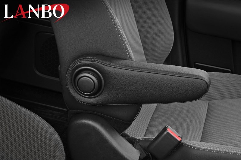 画像2: LANBO  アームレストカバー【フリード/フリードe:HEV  GT系】 (2)