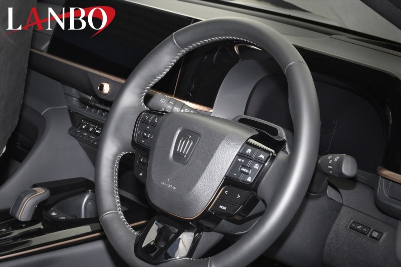 画像2: LANBO   ステアリングスイッチガーニッシュ【アルファード／ヴェルファイア 40系】 (2)
