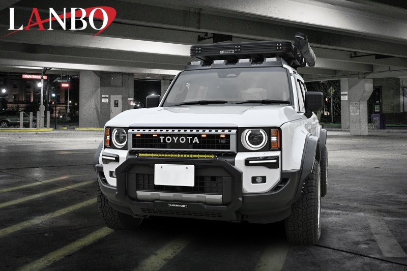画像3: LANBO フロントグリルマーカーランプ［ランドクルーザー250 GDJ250W/TRJ250W］ (3)