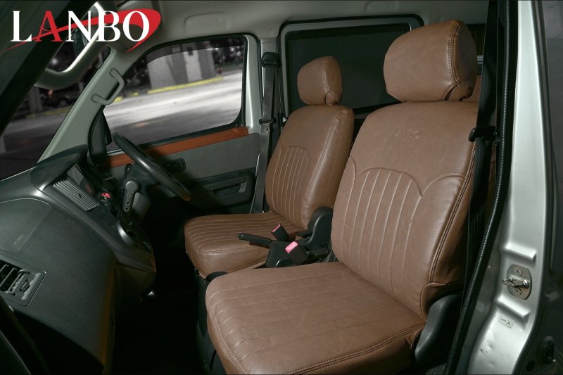 画像1: LANBO レザーシートカバー  タウンエース【S402M/S412M】 (1)
